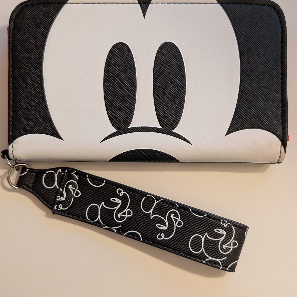 Mickey Mouse Black and White Wallet And Cell Phone Holder